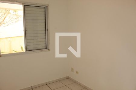 Quarto 1 de apartamento para alugar com 2 quartos, 46m² em Jardim Petrópolis, Cotia