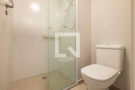 Suíte - Banheiro de apartamento à venda com 1 quarto, 30m² em Pinheiros, São Paulo