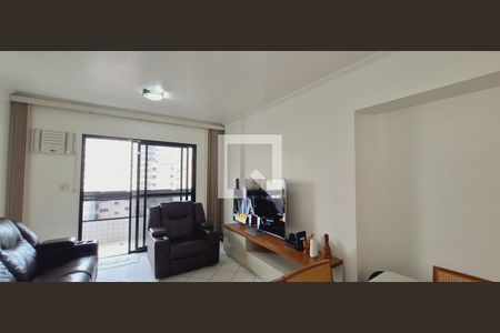 Sala  de apartamento para alugar com 2 quartos, 90m² em Canto do Forte, Praia Grande