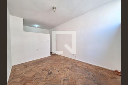 Sala/Quarto de apartamento à venda com 1 quarto, 24m² em Botafogo, Rio de Janeiro