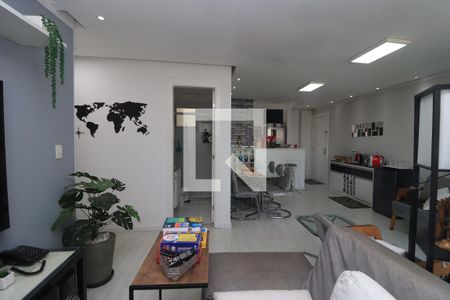 Sala de TV de apartamento à venda com 2 quartos, 82m² em Guaiauna, São Paulo