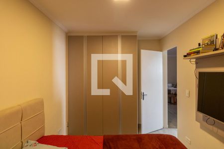 Quarto 1 de apartamento à venda com 2 quartos, 60m² em Vila Santana, São Paulo