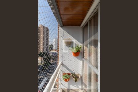 Sacada Sala de apartamento à venda com 2 quartos, 60m² em Vila Santana, São Paulo