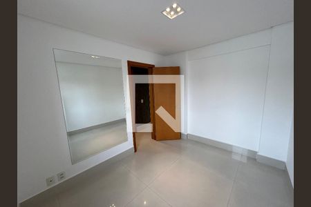 Quarto 1 de apartamento para alugar com 2 quartos, 92m² em Vila Ipojuca, São Paulo