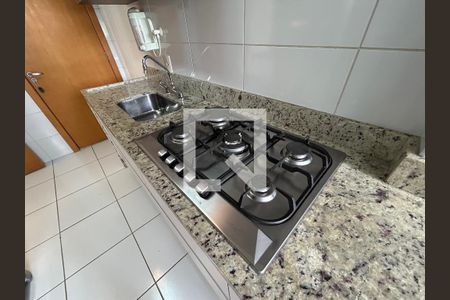 Cozinha de apartamento para alugar com 2 quartos, 92m² em Vila Ipojuca, São Paulo