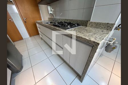 Cozinha de apartamento para alugar com 2 quartos, 92m² em Vila Ipojuca, São Paulo