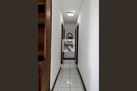 Corredor de apartamento para alugar com 3 quartos, 76m² em Stiep, Salvador