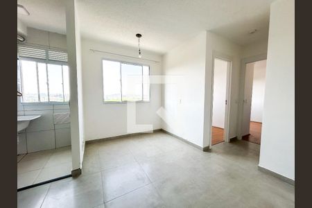 Sala de apartamento para alugar com 2 quartos, 34m² em Usina Piratininga, São Paulo