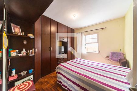 Quarto 2 de casa para alugar com 2 quartos, 125m² em Jardim Pilar, Santo André