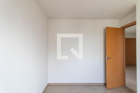 Quarto 1 de apartamento para alugar com 2 quartos, 39m² em Santo Antônio, São José dos Pinhais