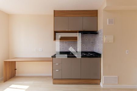 Cozinha de apartamento para alugar com 1 quarto, 25m² em Vila Prudente, São Paulo