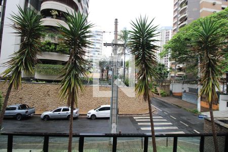 Varanda de apartamento à venda com 1 quarto, 40m² em Cambuí, Campinas