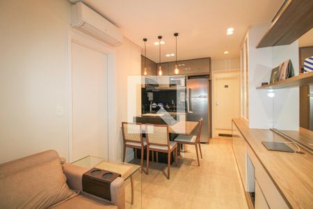 Sala de apartamento à venda com 1 quarto, 40m² em Cambuí, Campinas