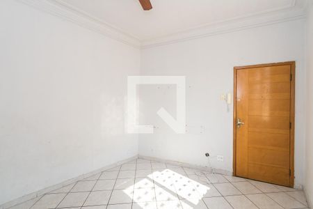 Sala de apartamento à venda com 2 quartos, 60m² em Olaria, Rio de Janeiro