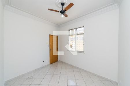 Sala de apartamento para alugar com 2 quartos, 60m² em Olaria, Rio de Janeiro