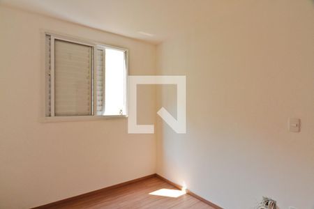 Quarto 1 de apartamento para alugar com 2 quartos, 44m² em Jardim Iris, São Paulo