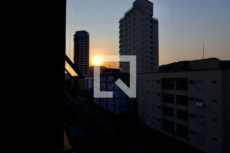 Vista de apartamento para alugar com 3 quartos, 110m² em Jardim Tres Marias, Guarujá