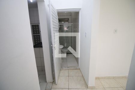 Sala - Corredor de apartamento para alugar com 2 quartos, 80m² em Irajá, Rio de Janeiro