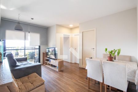 Sala de apartamento à venda com 2 quartos, 62m² em Continental, Osasco