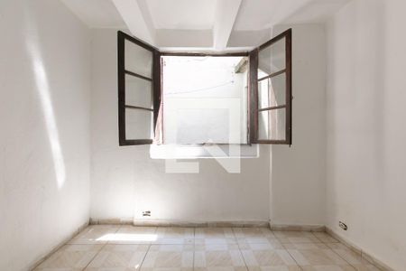 Quarto de casa para alugar com 1 quarto, 35m² em Vila Nova Curuçá, São Paulo