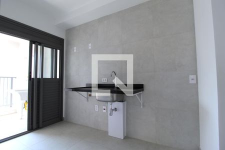 Sala/Cozinha de apartamento à venda com 2 quartos, 74m² em Indianópolis, São Paulo