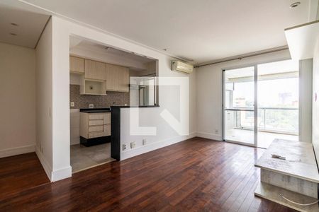 Sala de apartamento à venda com 2 quartos, 67m² em Pinheiros, São Paulo