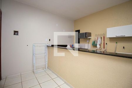 Sala de apartamento para alugar com 1 quarto, 50m² em Guará Ii, Brasília