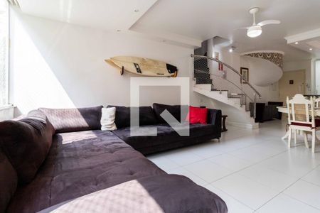 Sala de apartamento para alugar com 3 quartos, 90m² em Vila Alzira, Guarujá