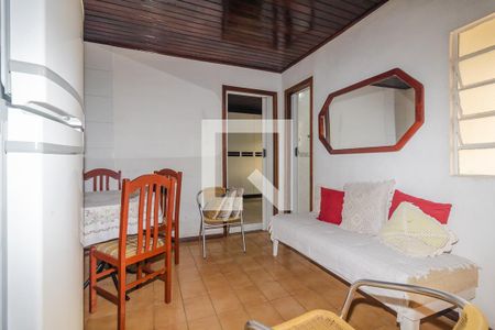 Sala/Cozinha de casa à venda com 2 quartos, 100m² em Camaquã, Porto Alegre