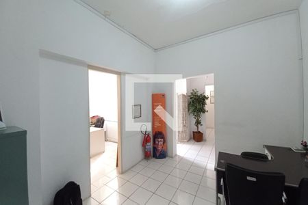 Sala de casa à venda com 3 quartos, 161m² em Cambuí, Campinas