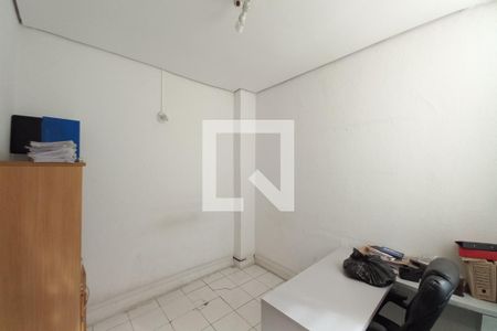 Sala de TV de casa à venda com 3 quartos, 161m² em Cambuí, Campinas