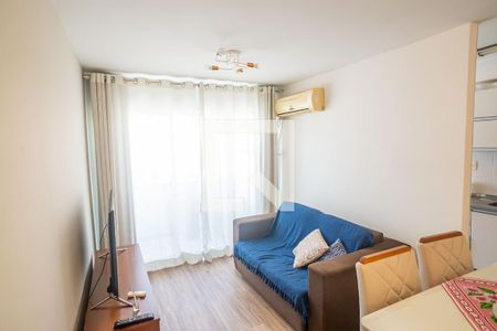 Sala de apartamento para alugar com 1 quarto, 46m² em Centro, Rio de Janeiro