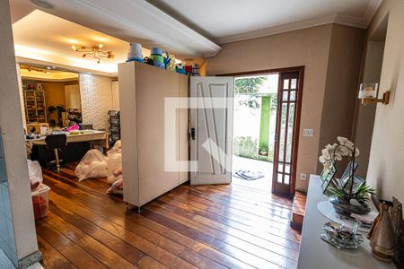 Sala de casa à venda com 3 quartos, 333m² em Santa Rosa, Belo Horizonte