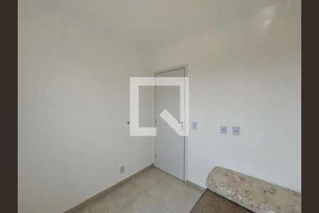 Quarto 1 de apartamento para alugar com 2 quartos, 41m² em Cidade Ademar, São Paulo