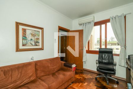 Sala de TV de apartamento à venda com 2 quartos, 95m² em Independência, Porto Alegre