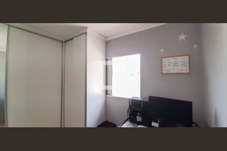 Quarto 1 de casa à venda com 2 quartos, 80m² em Vila Yolanda, Osasco