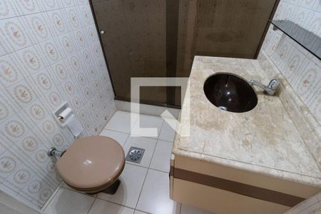 Banheiro de apartamento à venda com 2 quartos, 66m² em Jardim Guanabara, Rio de Janeiro