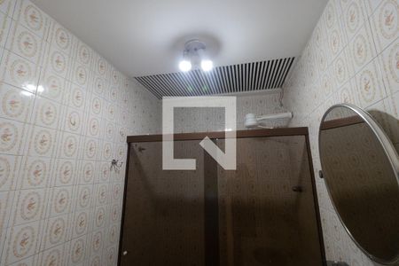 Banheiro de apartamento à venda com 2 quartos, 66m² em Jardim Guanabara, Rio de Janeiro