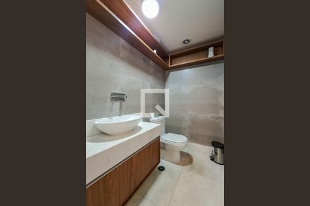 Lavabo de apartamento para alugar com 4 quartos, 246m² em Vila Mariana, São Paulo