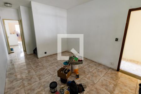 Sala de casa para alugar com 3 quartos, 168m² em Jardim Santa Rosa, Taboão da Serra