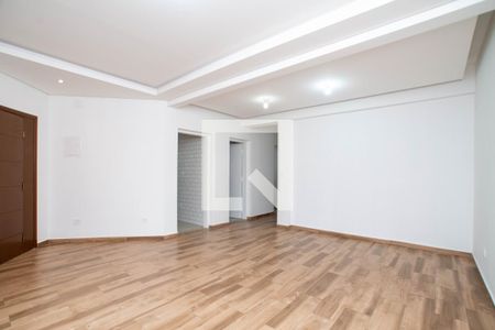 Sala de casa para alugar com 4 quartos, 130m² em Vila Augusta, Guarulhos