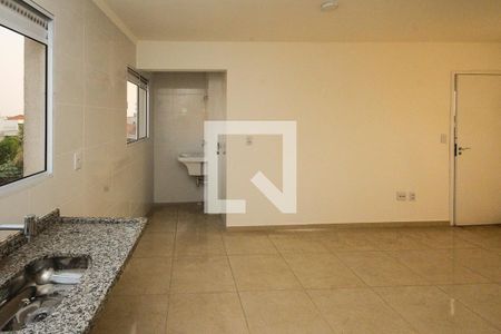 Sala e Cozinha de apartamento para alugar com 2 quartos, 30m² em Vila Alpina, São Paulo