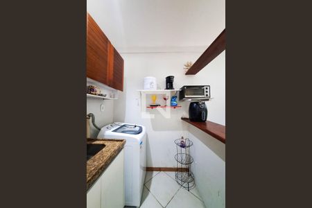 Sala/Cozinha de kitnet/studio para alugar com 1 quarto, 38m² em Itaipu, Niterói