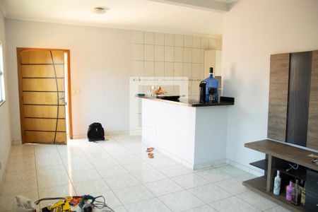 Sala de casa para alugar com 3 quartos, 500m² em Setor Goiania Dois, Goiânia