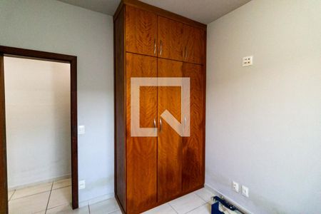 Quarto 2 de casa para alugar com 5 quartos, 210m² em São Gabriel, Belo Horizonte