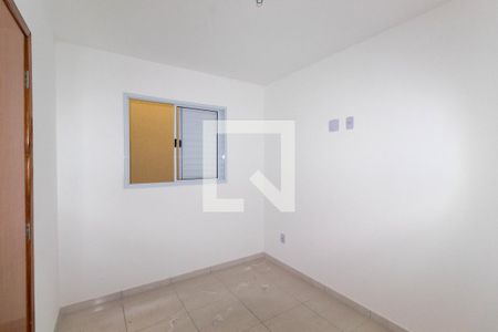 Quarto 1 de apartamento para alugar com 2 quartos, 38m² em Penha de França, São Paulo