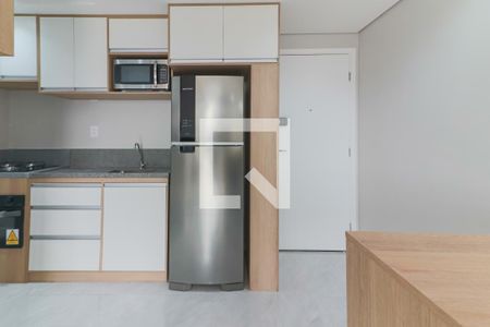 Sala / Cozinha / Lavanderia de apartamento para alugar com 1 quarto, 31m² em Vila Sônia, São Paulo