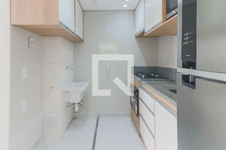 Sala / Cozinha / Lavanderia de apartamento para alugar com 1 quarto, 31m² em Vila Sônia, São Paulo