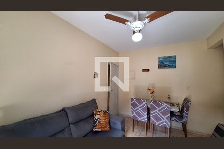 Sala de apartamento para alugar com 1 quarto, 70m² em Guilhermina, Praia Grande