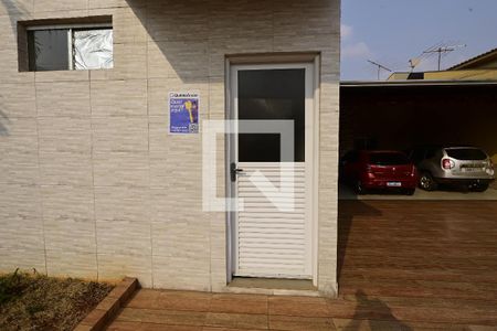 Casa de Condomínio para alugar com 4 quartos, 290m² em Jardim Atlântico, Goiânia